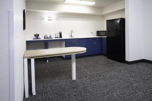 Ashmore Inn and Suites Amarillo - image 12
