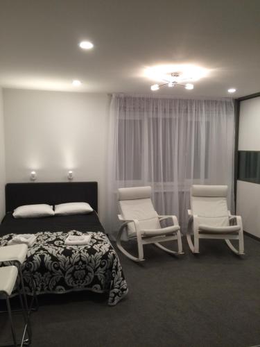 Valentine's White Lux in 库尔迪加