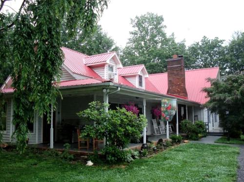 Blue Ridge Manor Bed and Breakfast - Accommodation - Fancy Gap