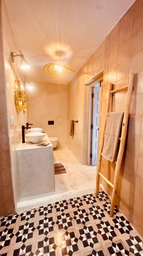 Riad Origines – Marrakech, KY
