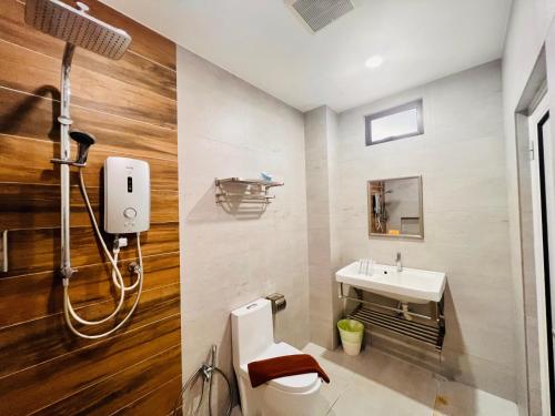 room detail thumbnail 2