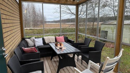 Private House and Winter Garden in Marjaniemi