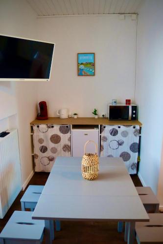 Chambre d'hôtes rénovée du XVIII ème (Chambre d'hotes renovee du XVIII eme) in Saint-Aubin-la-Plaine