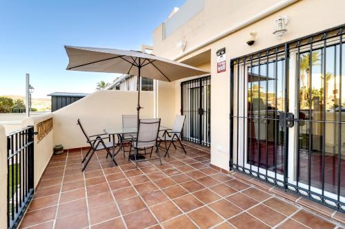Acogedor piso 10 min de la playa – khách sạn tại Bahia de Casares