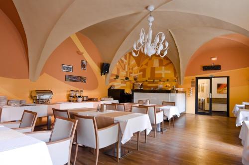 Храна и напитки, Hotel Arcade in Банска Бистрица