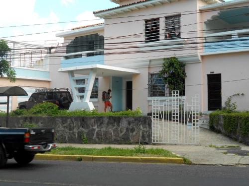 Hostal Cumbres del Volcan Flor Blanca