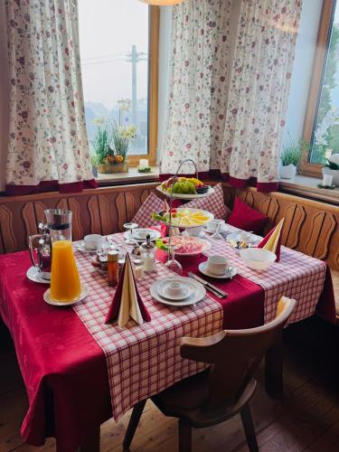 餐飲選擇, Hotel zum Unterwirt in 福斯滕費爾德布魯克
