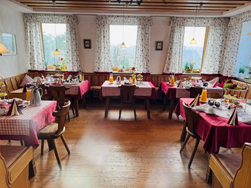 餐飲選擇, Hotel zum Unterwirt in 福斯滕費爾德布魯克