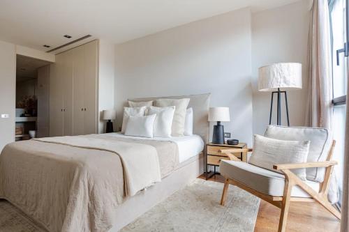 APARTMENT JUST 100mts FROM GAUDI'S CASA MILÀ-la Pedrera, Barcelona