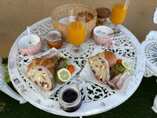 長崎の丘に浮かぶ天空テラス Villa 森の魔女 ,Villa Forest Witch