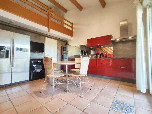 Kitchen, Villa 26, La Palmeraie au village naturiste in Cap D'Age