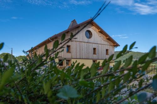 Gîte 5 étoiles de Fremondans (Gite 5 etoiles de Fremondans) in Montbeliardot