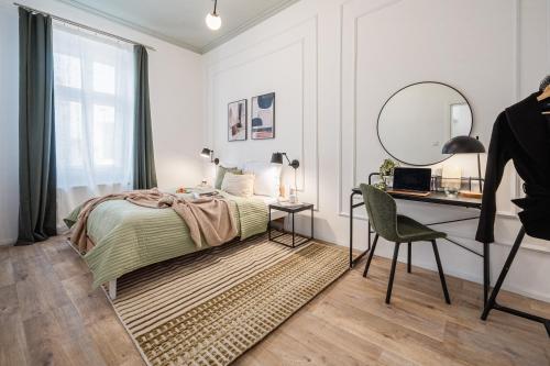 Prague Days - Two Bedroom Apartment with Parking and Netflix in Karlín - image 3