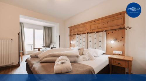 2 bedrooms, 3 beds