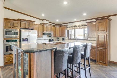 Ski, Fish & Relax Fireside: Mink Lake Retreat! in Buffalo (MN)
