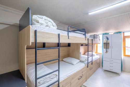 Golden horn hostel, Istanbul (photo 10)