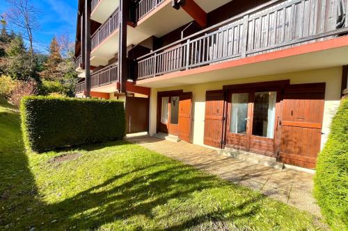 Bright apartment in Combloux near ski