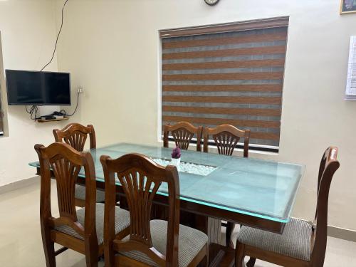 Moms Villa in Elavoor