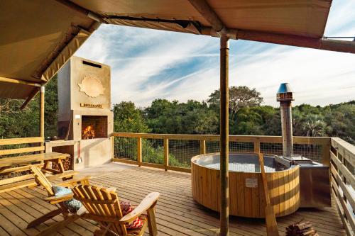 편의 시설/서비스, AfriCamps at Bonamanzi Game Reserve in 흘루흘루웨