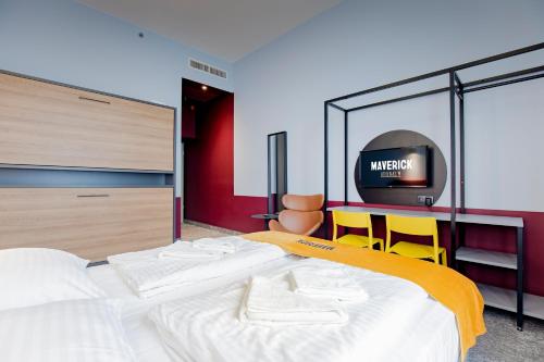 room detail thumbnail 2