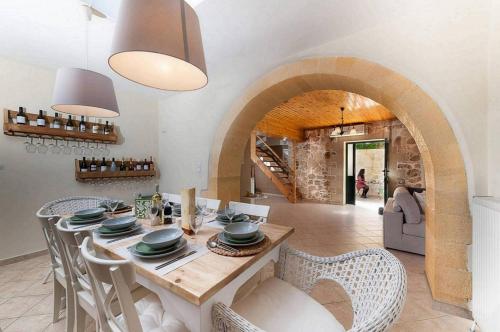 Floor plans, Villa Kirke with private swimming pool in Armeni