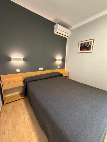 1 double bed