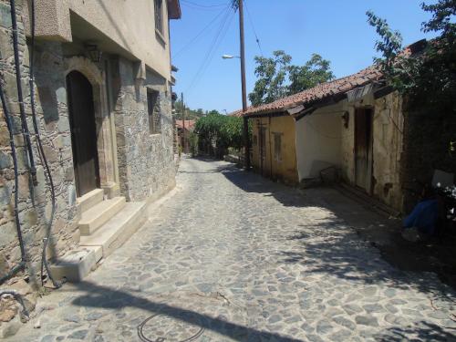 Enipnion Apartments - image 14