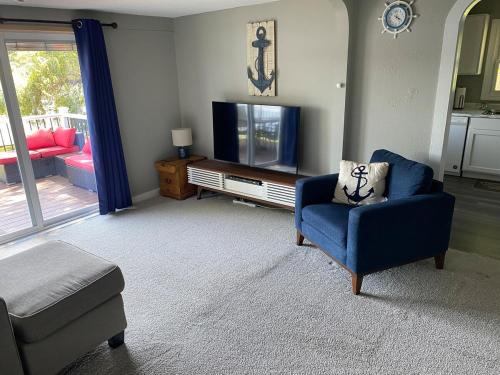 Pet-Friendly Cozy Lake Cottage and Kayaks! in 波波