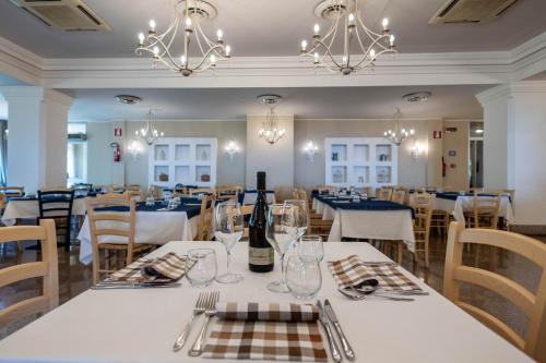 Ortano Mare Resort - 레스토랑