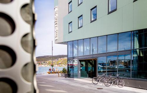 Smarthotel Hammerfest - image 7