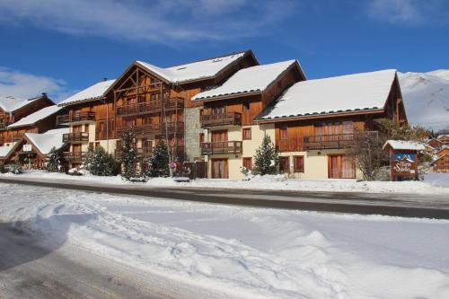 duplex 6 personnes avec piscine, sauna, hammam