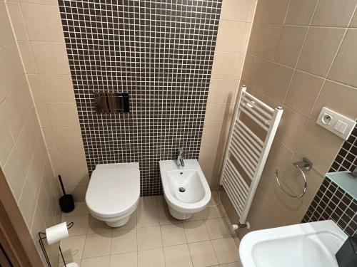 Vip Prague Apartments Petrska 25 - image 8