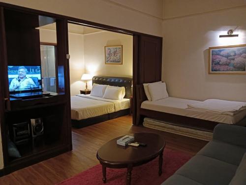Royal Service Suite At Berjaya Times Square - image 7