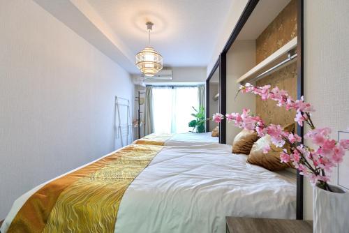 XS49 XROSS STAY Namba22 難波