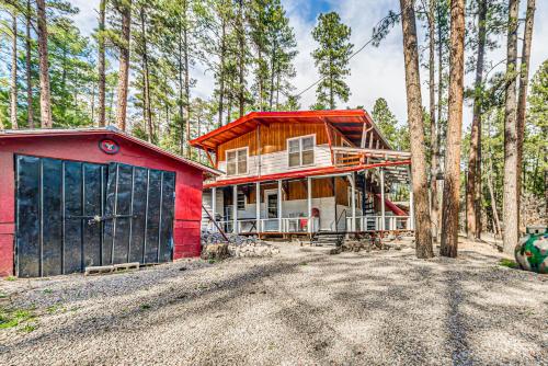 Secluded Ruidoso Cabin with Forest Views and Porch! - image 6