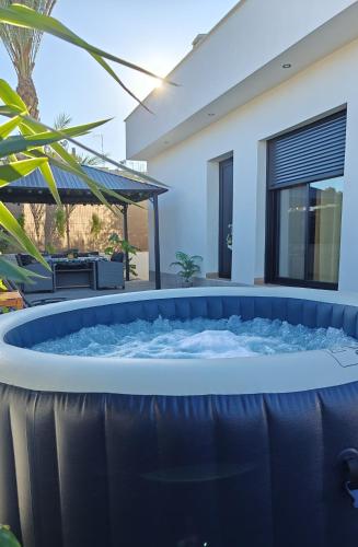 Villa romántica en Murcia con jacuzzi privado (Villa romantica en Murcia con jacuzzi privado) in Paraje La Matanza