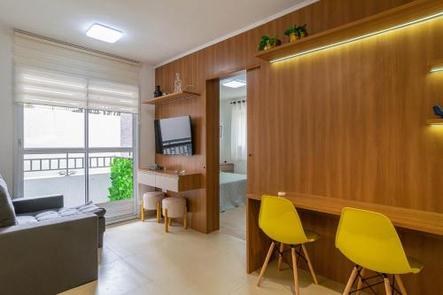 ห้องส่วนกลางสำหรับนั่งเล่น/ดูทีวี, Apto com Garagem e Academia proximo ao Villa Lobos in อัลโต เด ปินเยย์โรส
