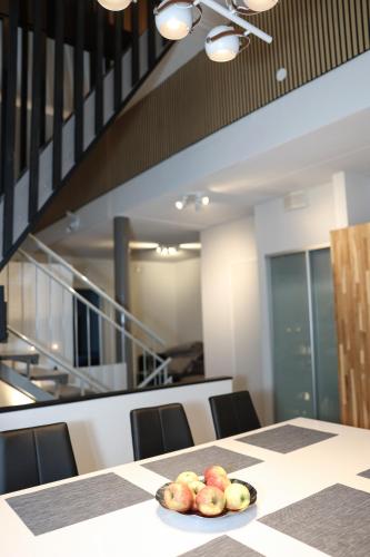 Villa Rajaportti with lakeview@all windows! - image 13