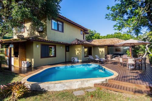 Paraíso Buziano 2- Luxo e conforto a 3min pé areia – khách sạn tại Village De Búzios