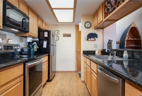 Lake Forest Summit Condo: Great Penthouse Views, Frisco (foto 8)