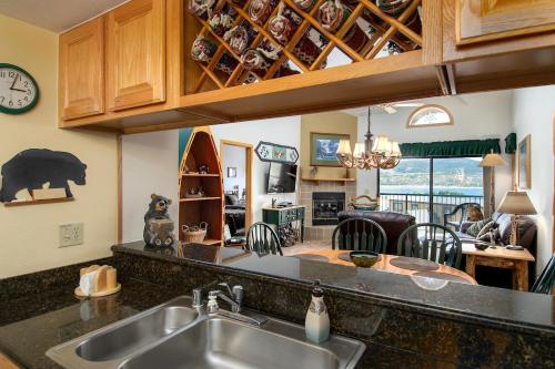 Lake Forest Summit Condo: Great Penthouse Views, Frisco (foto 10)