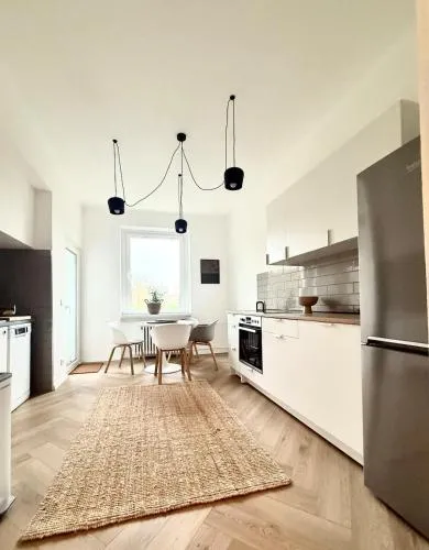 Helle Altbauperle zwischen Köln & Düsseldorf in Wuppertal, Deutschland