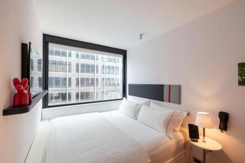 citizenM New York Times Square - image 3