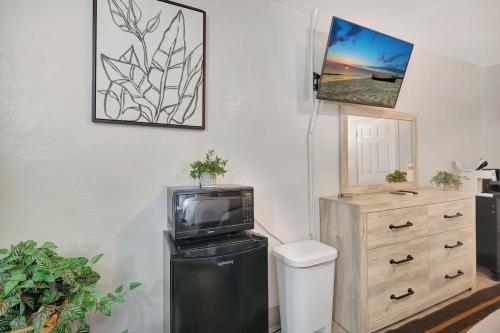 Special - Xtra Comfy - King Bed in Indiantown (FL)