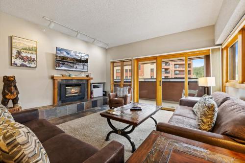 Village Wetterhorn Snowbird Condo - Ski In/Out, Mountain Views – khách sạn tại Warrior's Mark