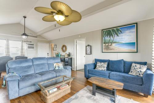 Ocean Views: Second-Row Surfside Beach House, Surfside Beach