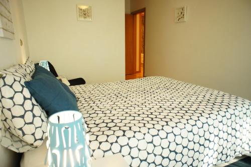  Modern Apartment near the Bridge in Lissabon