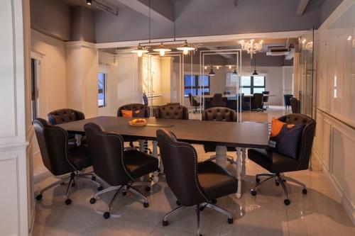 Meeting room / ballrooms, Paxtonz Urban Luxe Walk to Mall! Free WiFi & Pool near Mutiara Damansara