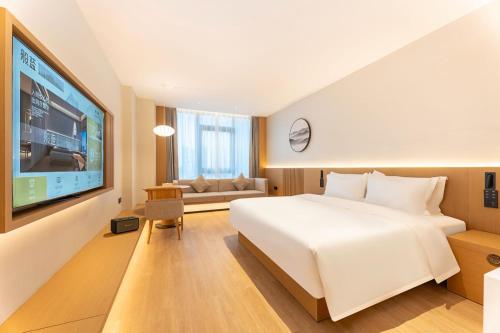 Floral Hotel Blue Mountain, Tonglu, Hangzhou in Tong Lu District