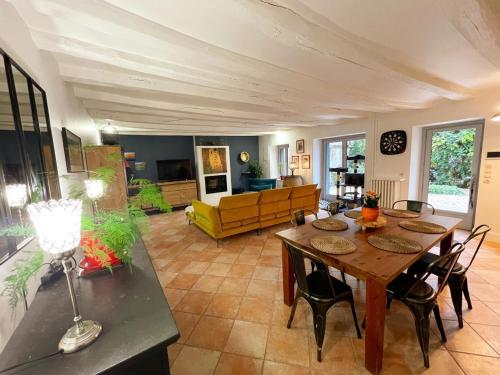 Gîte de charme avec jardin clos et animaux acceptés - FR-1-381-640 - Location saisonnière - Chambray-lès-Tours